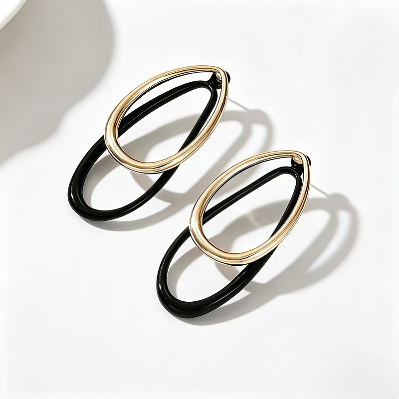 Minimalist Layered Hollow Oval Hoop Earrings, Cool-toned